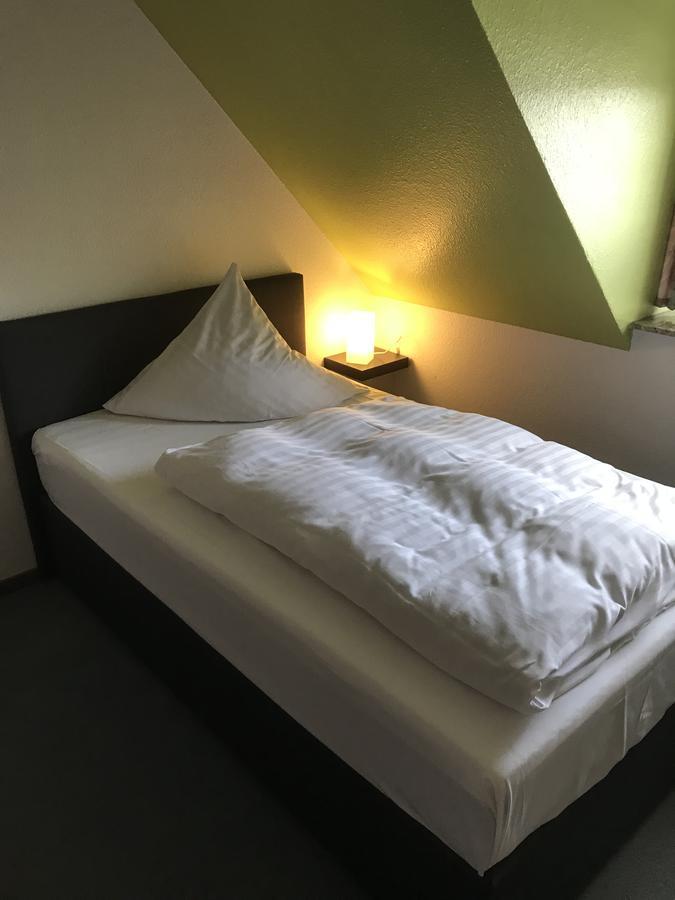 Hotel Am Maibaum Neuenrade Eksteriør bilde